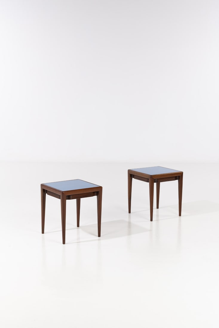 Osvaldo Borsani (1911-1985) Pair of bedside tables (1 of 2)