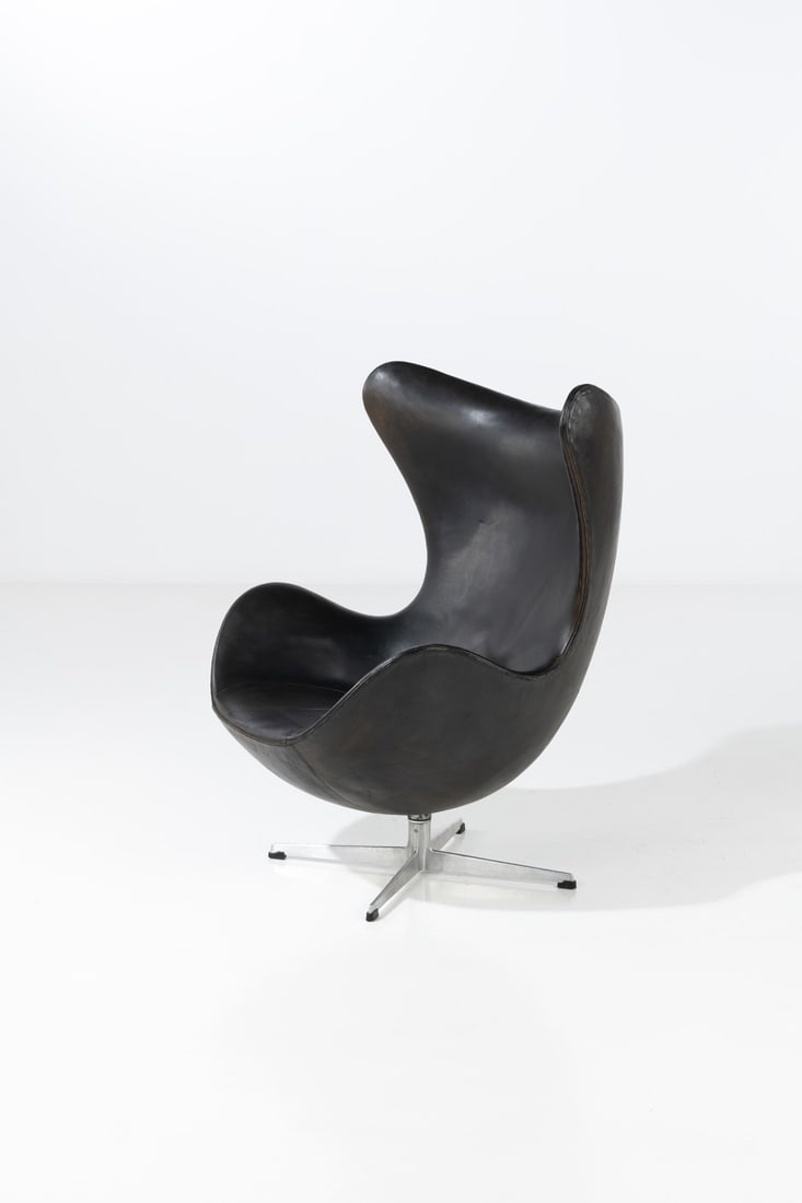 Arne Jacobsen (1902-1971) Armchair - Model 3317, 'Egg Chair' – 1 st edition (1 of 1)