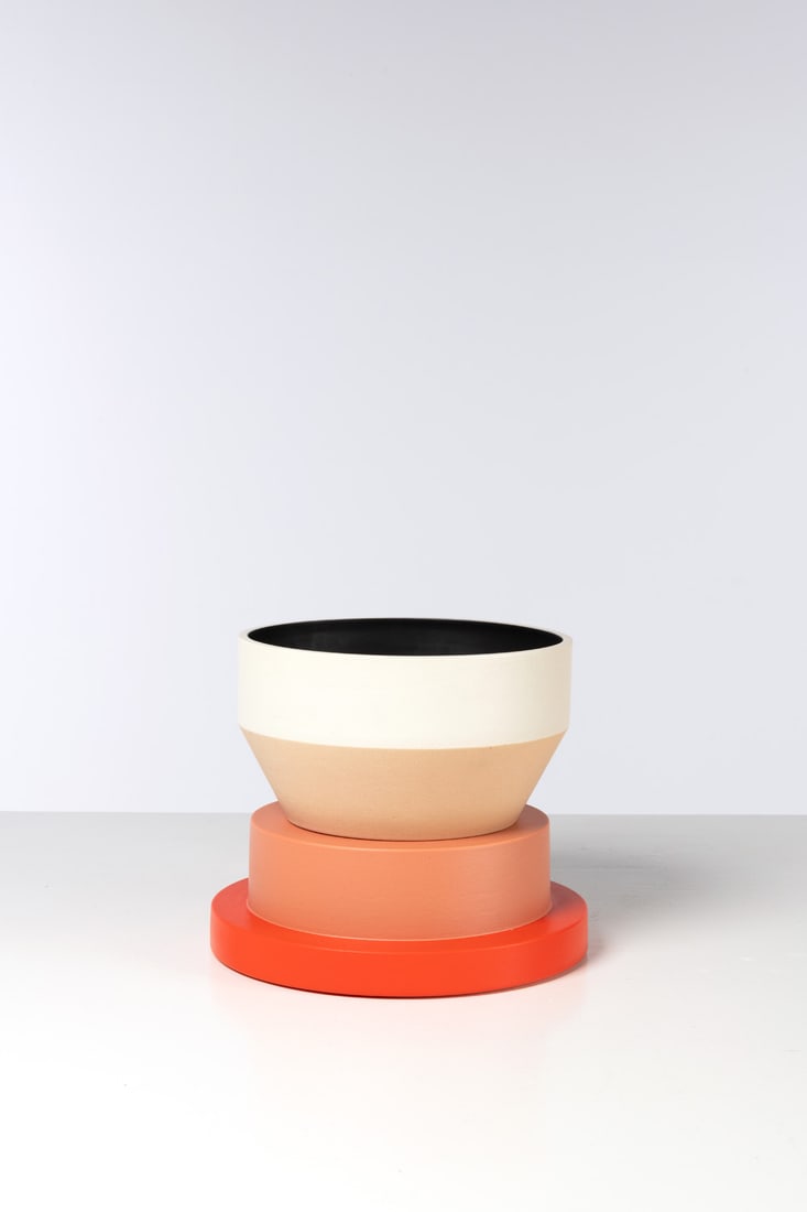 xx Ettore Sotsass (1917-2007) Sculptural dish - "Susa" model Antiche Ceramiche collection Glazed (1 of 1)