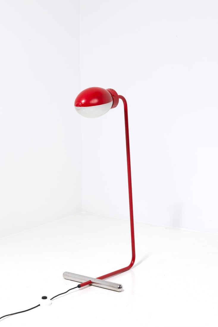Franca Helg (1920-1989) & Franco Albini (1905-1977): Franca Helg (1920-1989)& Franco Albini (1905-1977)Floor lamp - Model 1007Lacquered metal, glass and lacquered glassEdited by ArteluceModel created in 1962H 160×L 51 ×W 40cmBibliography: C. &