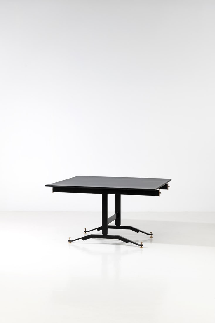 Ignazio Gardella (1905-1999) Dining table - Model T4 'Ditirambo' (1 of 2)
