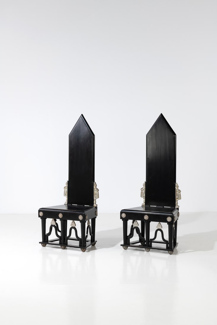 Italian production (20th c.) Pair of chairs: Italian production (20th c.)Pair of chairsLacquered wood and metalModel created in the 1910-1920H 142×L 58×W 40cm