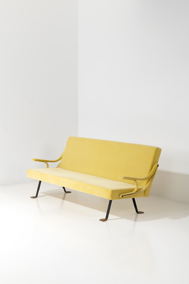 Ignazio Gardella (1905-1999) Sofa - 'Digamma' Model (1 of 1)