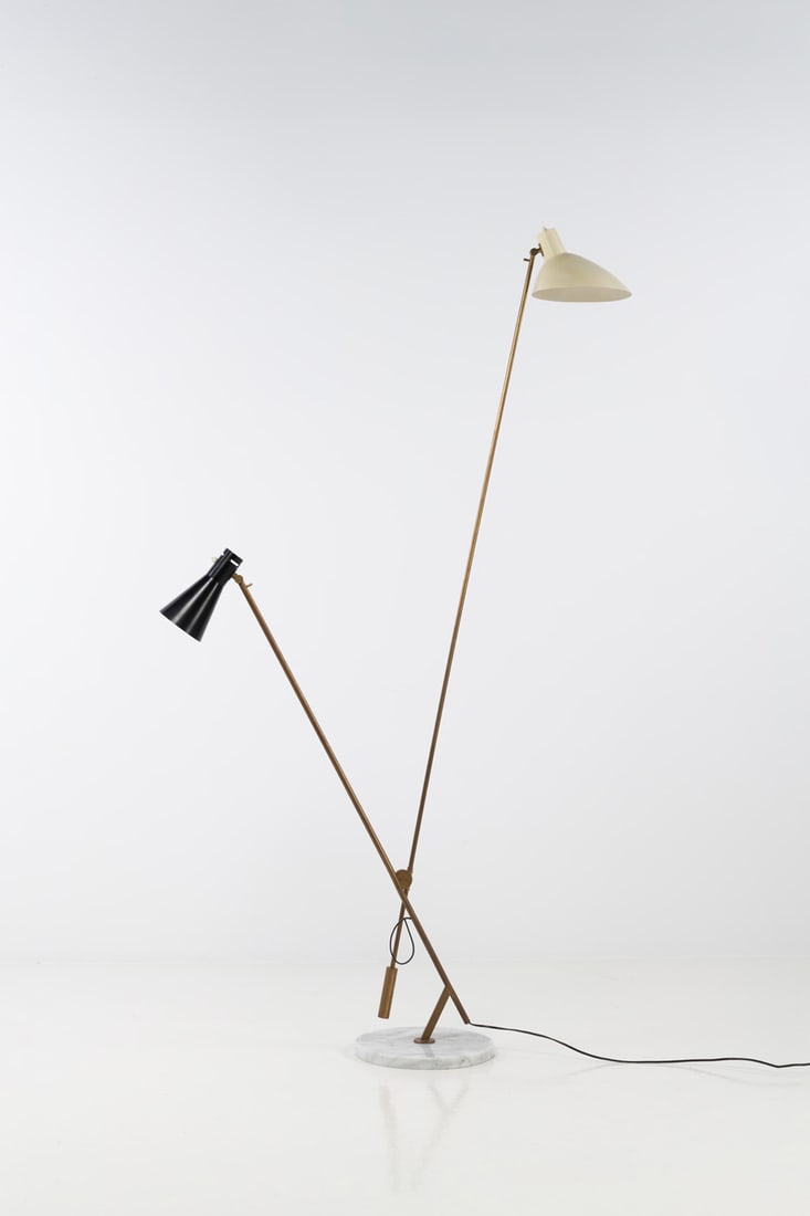 Gino Sarfatti (1912-1985) & Vittoriano Vigano (1916-1996) Floor lamp - Model no. 1049 (1 of 1)