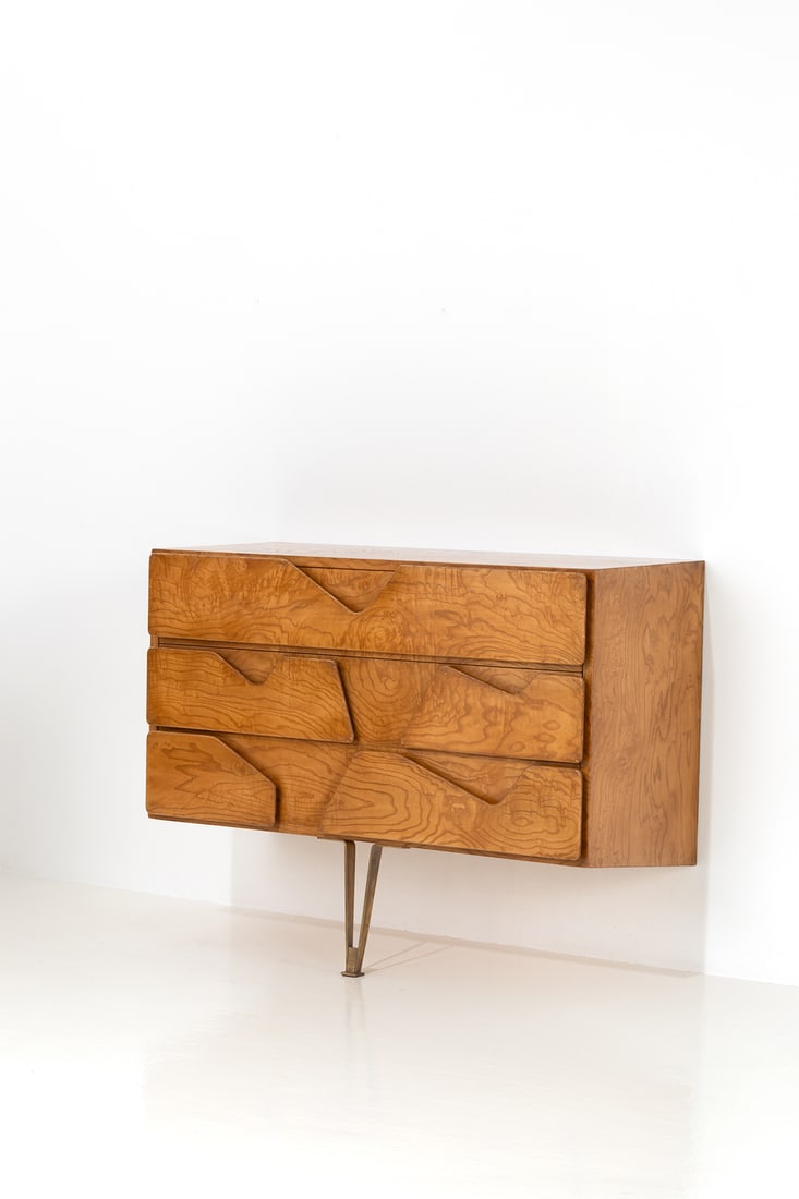 Gio Ponti (1891-1979) Wall-mounted chest of drawers (1 of 3)