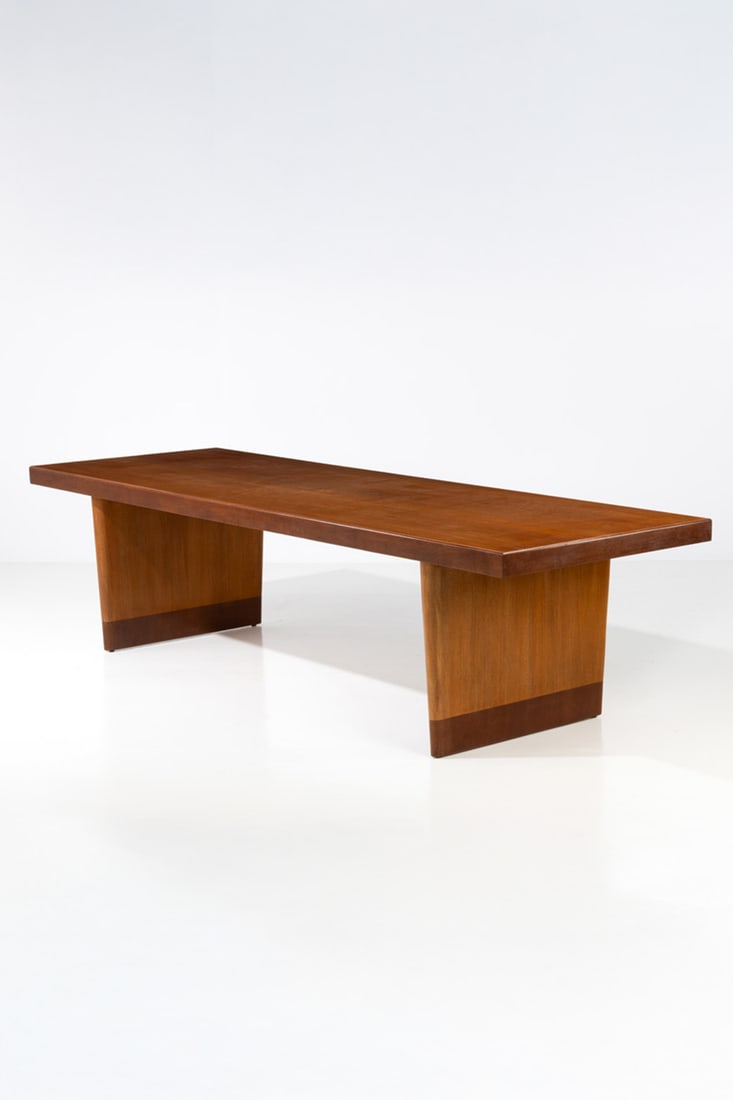 Gio Ponti (1891-1979) Dining table (1 of 1)