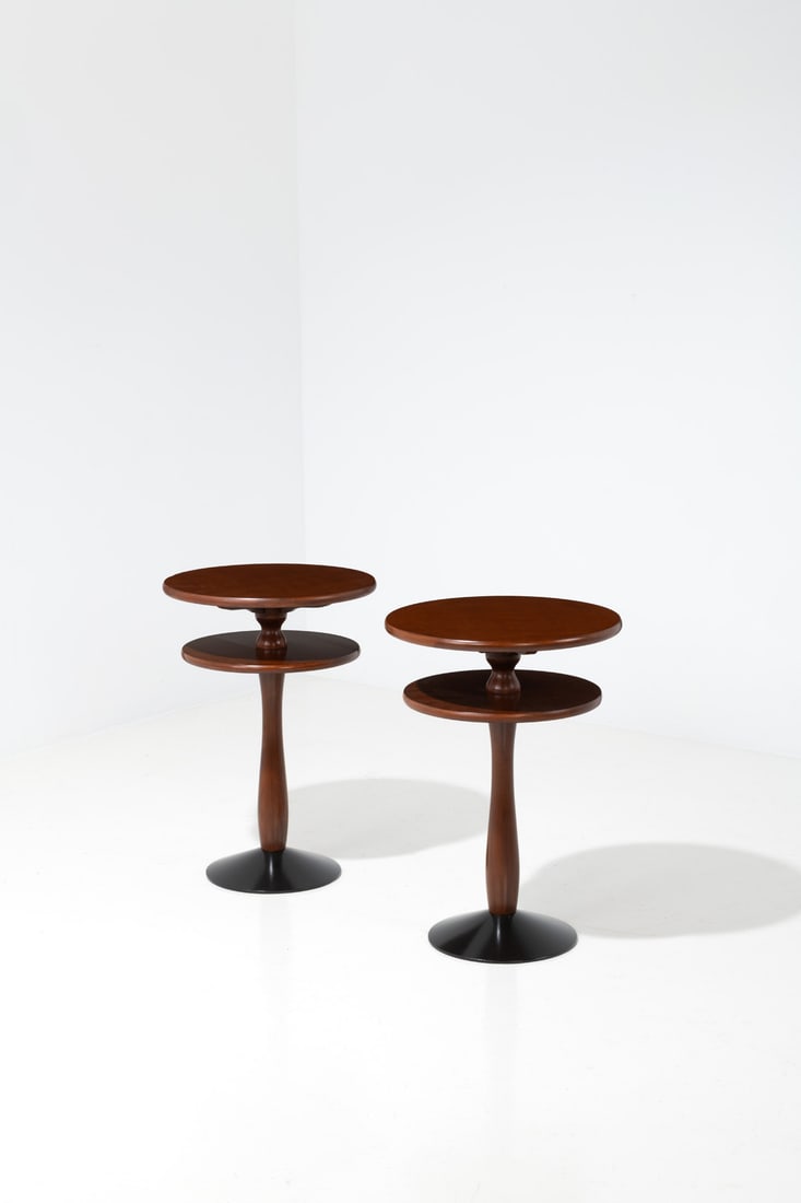 Gio Ponti (1891-1979) Pair of pedestal tables - Model 724 (1 of 1)