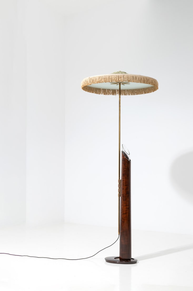 Pietro Chiesa (1892-1948) Floor lamp (1 of 2)