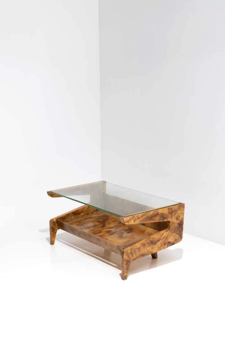 Gio Ponti (1891-1979) Coffee table with magazine rack (1 of 1)