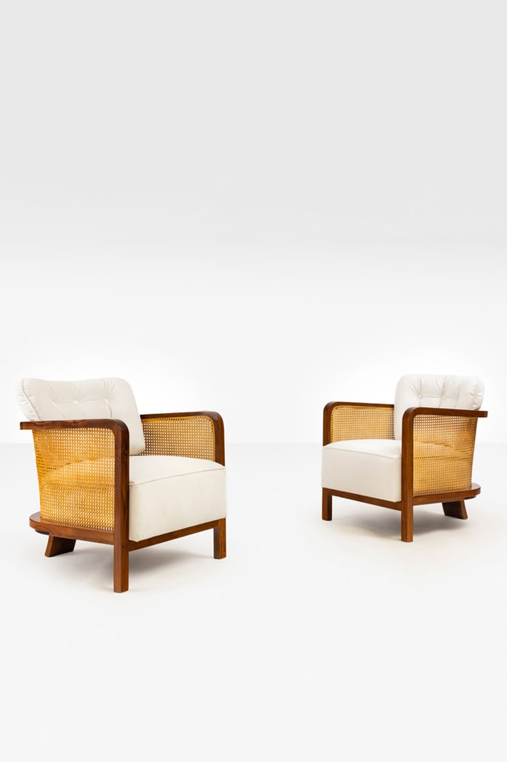 Gio Ponti (1891-1979) Pair of armchairs (1 of 5)