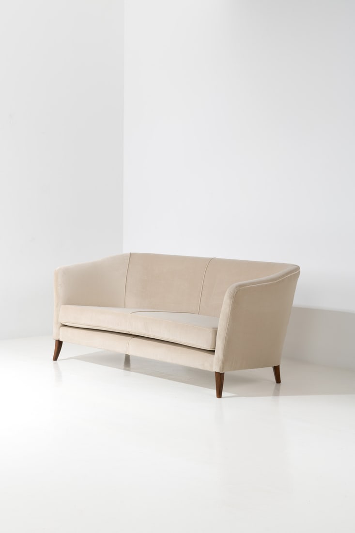Gio Ponti (1891-1979) Sofa (1 of 1)