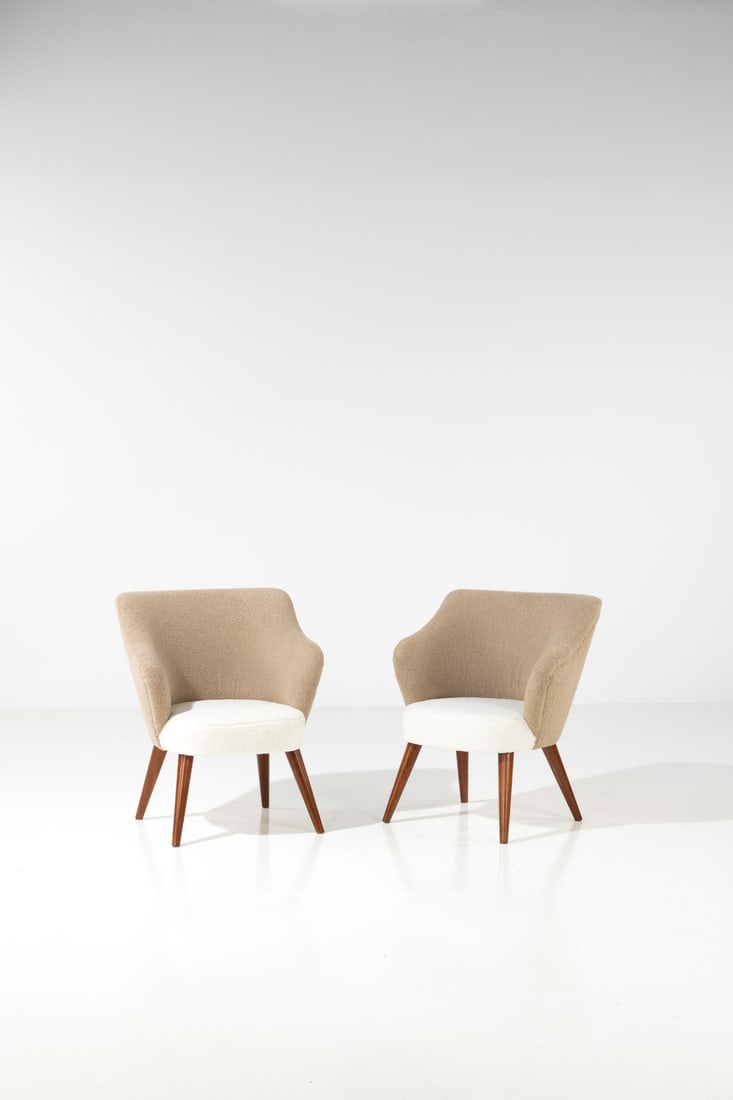 Gio Ponti (1891-1979) Pair of armchairs (1 of 1)