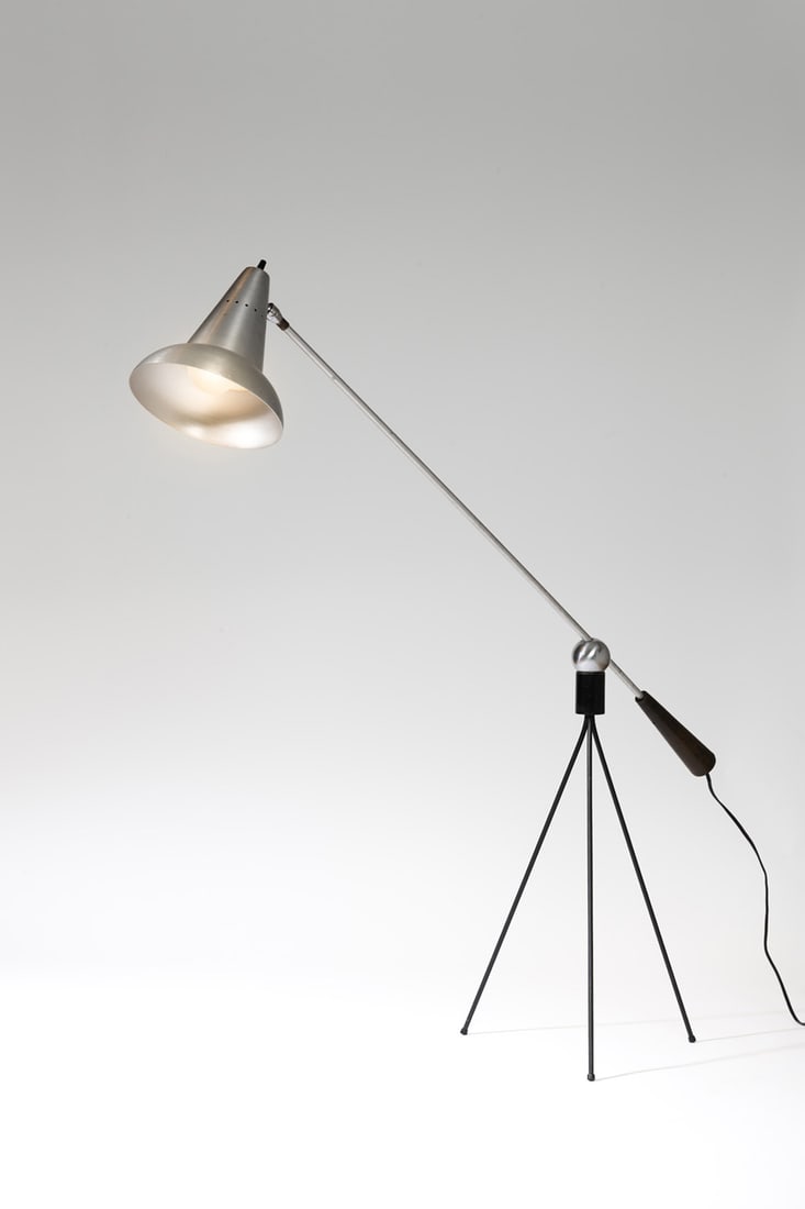 Gilbert Watrous (1918-1991) Swiveling magnetic floor lamp (1 of 1)