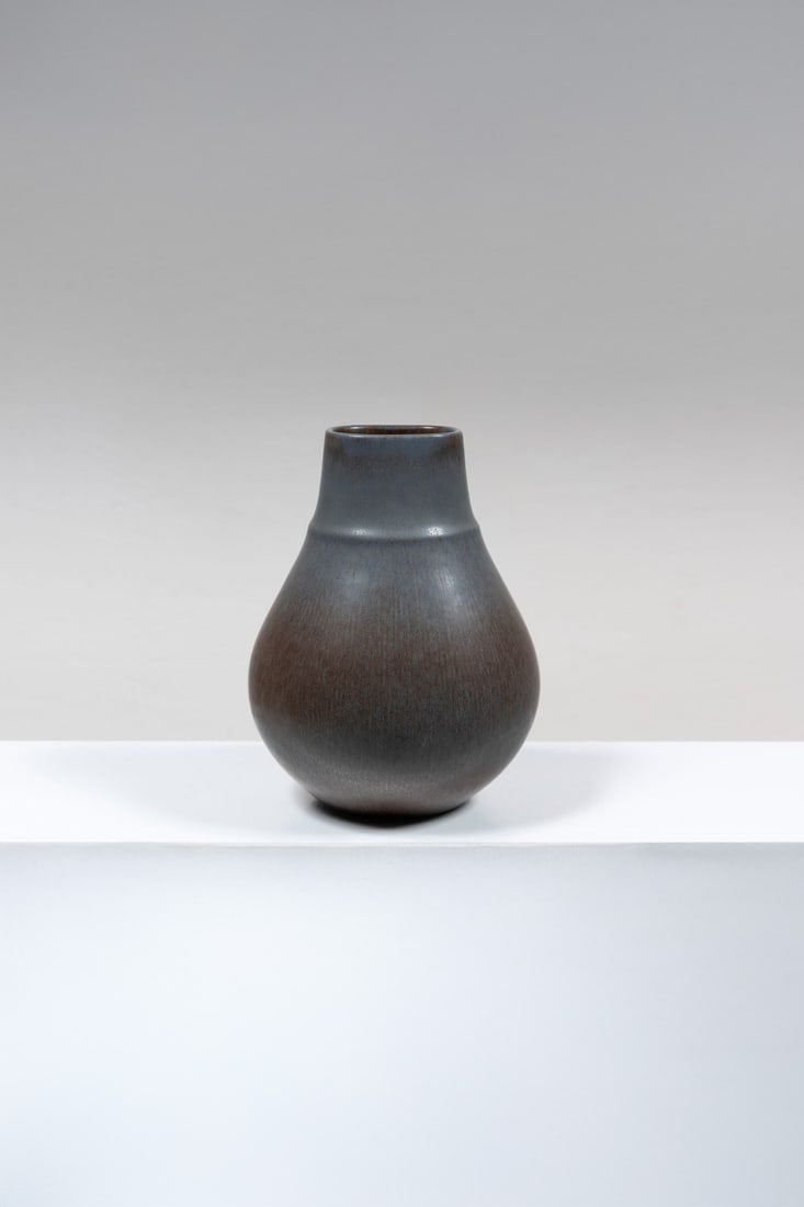 Eva Stæhr-Nielsen (1911-1976) Vase (1 of 2)