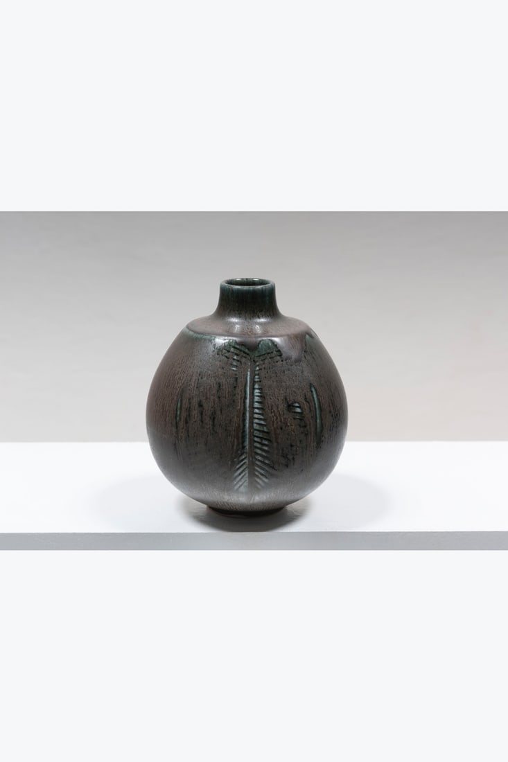 Eva Stæhr-Nielsen (1911-1976) Vase (1 of 2)