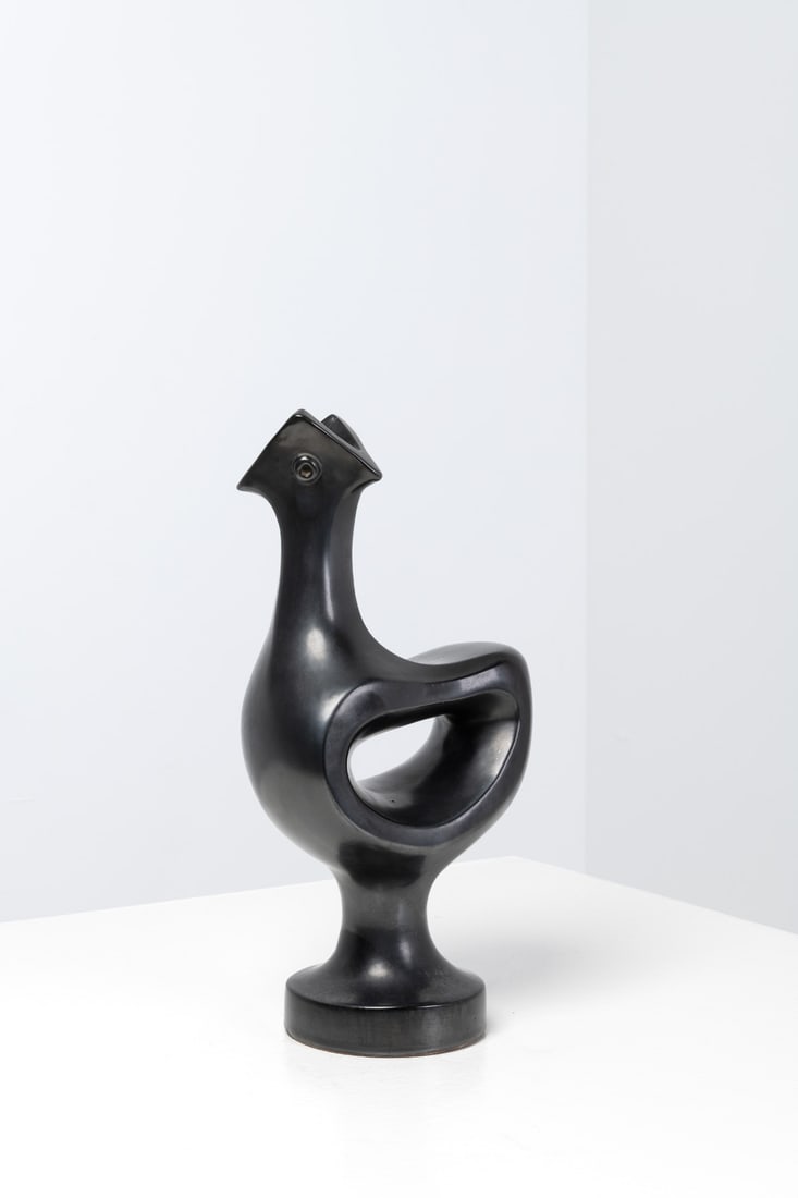 Georges Jouve (1910-1964) 'Oiseau' vase: Georges Jouve (1910-1964)'Oiseau' vaseGlazed ceramicIncised signature, 'Jouve' and Alpha on the undersideModel created circa 1950H 40 × L 20 × W 13,5 cmBibliography:- 'Georges Jouve', P.