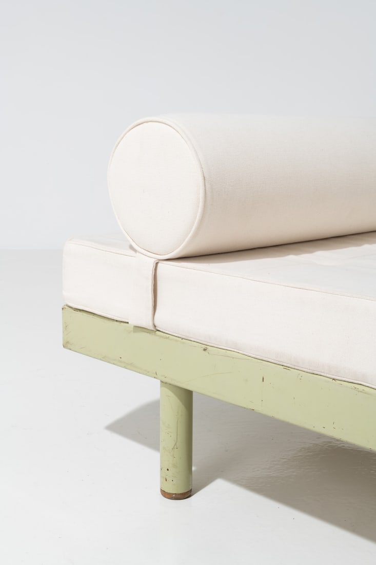 Jean Prouvé (1901-1984) SCAL bed, no. 450 - 2