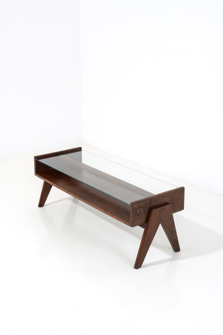 xx Pierre Jeanneret (1896-1967) Coffee table (1 of 1)