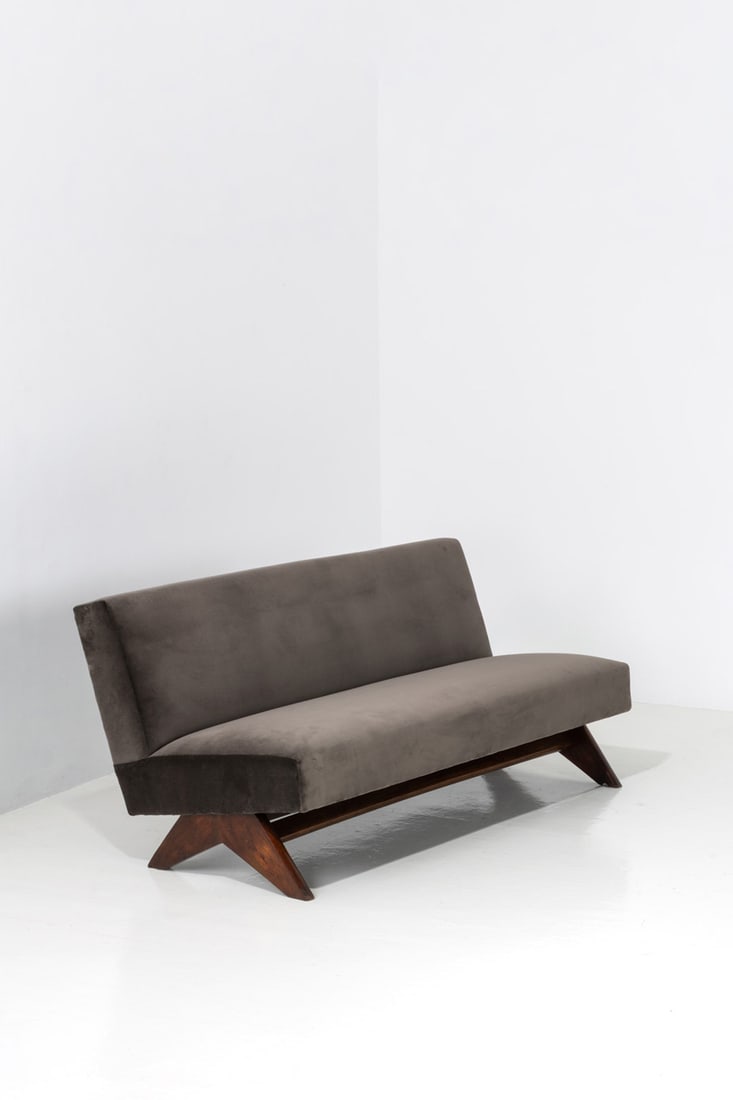 xx Pierre Jeanneret (1896-1967) 'Fireside' bench (1 of 1)