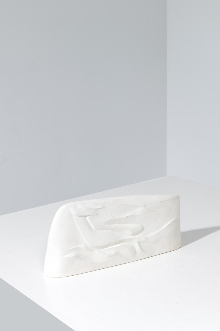 Valentine Schlegel (1925-2021) Bas-relief: Valentine Schlegel (1925-2021)Bas-reliefPlasterHand-signed 'V. Schlegel' and dated 'May 1968'Model created in 1968H 17 × L 37 × W 7 cmProvenance: Rémy Le Fur, Successions Yvonne Brunham