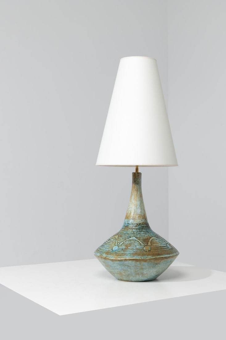Les 2 Potiers (Michelle Bargoin, born 1936 & Jacques Serre, 1934-2016) 'Toupie' lamp: Les 2 Potiers (Michelle Bargoin, born 1936 & Jacques Serre, 1934-2016)'Toupie' lampGlazed ceramicIncised signature, '2 potiers' on the undersideModel created in 1960H 48 × Ø 32 cmWith lampsh
