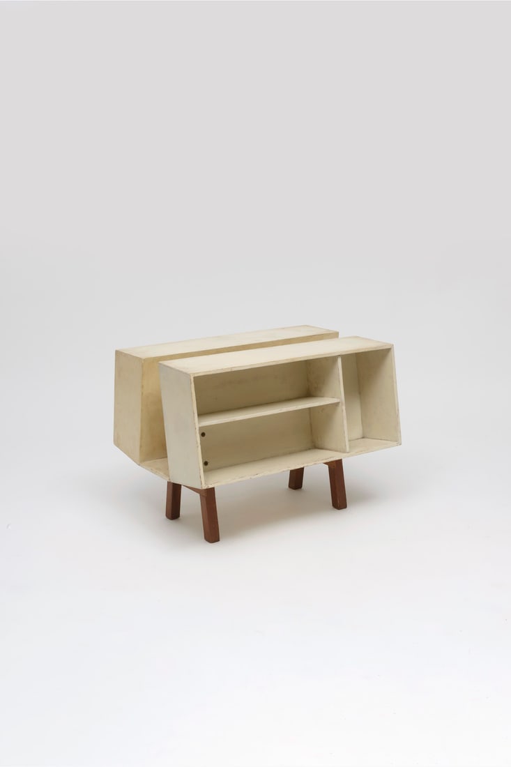 Ernest Race (1913-1964) Low bookcase (1 of 1)