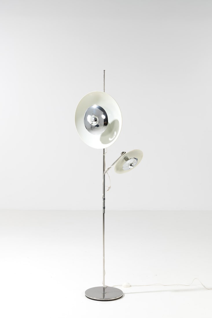 x Enrico Tronconi (20th c.) Floor lamp (1 of 1)