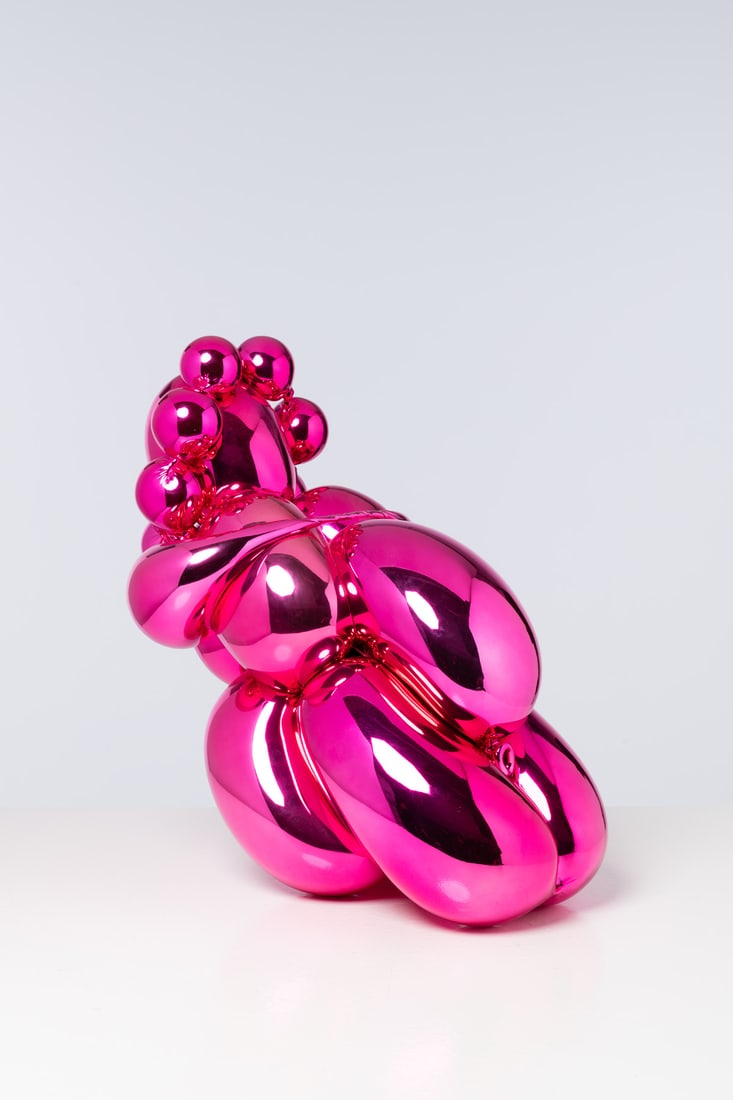 x Jeff Koons (born 1955) Dom Pérignon Balloon Venus, 2013: x Jeff Koons (born 1955)Dom Pérignon Balloon Venus, 2013Polyurethane resin and champagne bottleDom Pérignon rosé millésime 2003Edition of 650 + 40 A.P. Signed and titled 'Dom Perig