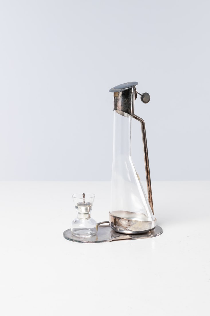 Achille Castiglioni (1918-2002) Oil cruet, salt shaker, and oil cruet holder ‘Tavola di (1 of 1)