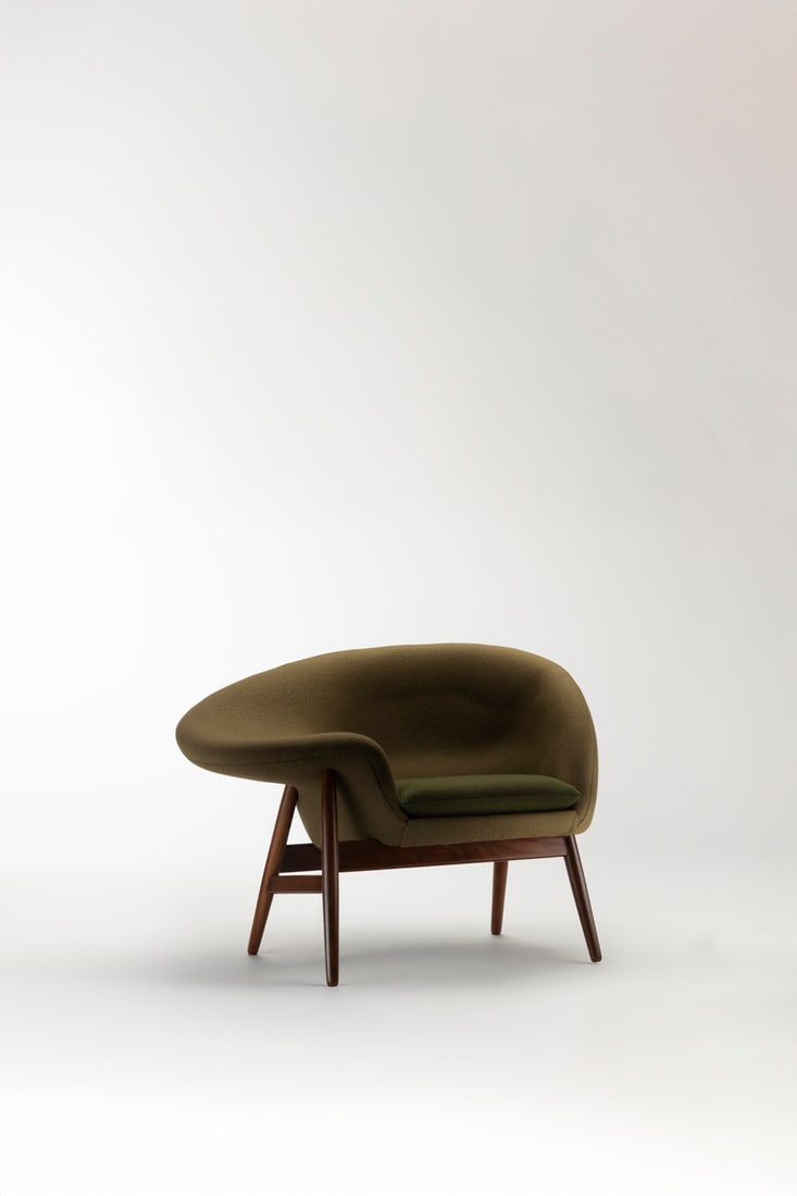 Hans Holsen (1919–1992) Armchair - 'Fried Egg' Model Teak and fabric Warm Nordic edition Model: Hans Holsen (1919–1992)Armchair - 'Fried Egg' ModelTeak and fabricWarm Nordic editionModel created in 1956H 70 × W 100 × D 69 cm