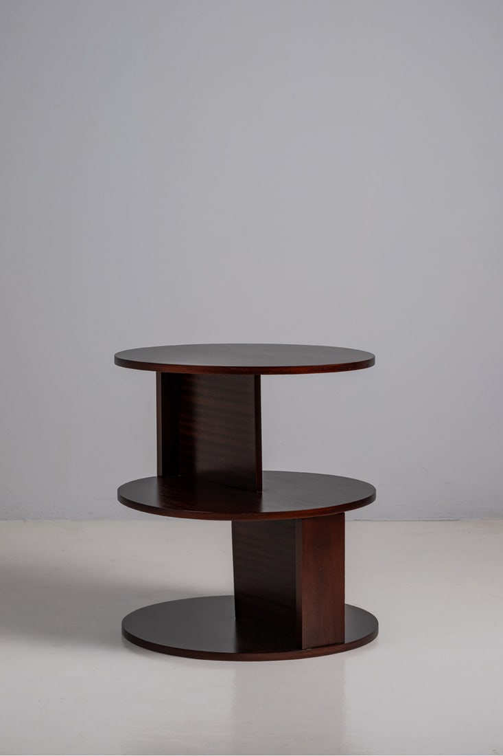 French work (XXth century) Pedestal table Walnut veneer Model created circa 1960 H 65 × Ø: French work (XXth century)Pedestal tableWalnut veneerModel created circa 1960H 65 × Ø 60 cm