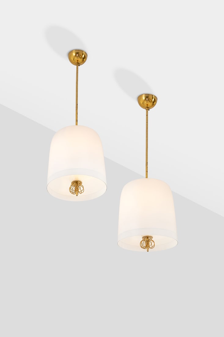 xx Paavo Tynell (1890-1973) Pair of suspensions (1 of 4)