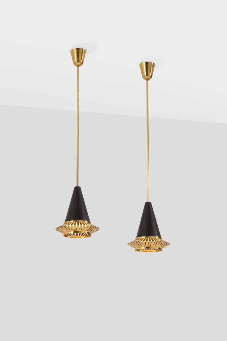 xx Maria Lindeman (20th c.) Pair of suspensions - Model K2-1 (1 of 3)