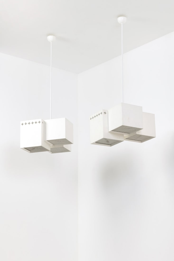 x Itsu (Edited by, 20th c.) Pair of suspensions, model AA6923 (1 of 1)