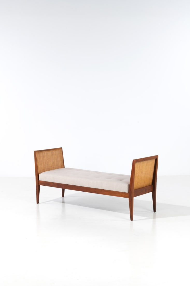 x Stewart MacDougall (20th c.) Daybed or banquette (1 of 1)