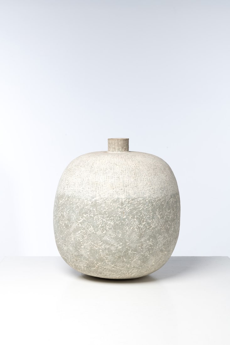 x Claude Conover (1907-1994) Vase - 'TONILA' model (1 of 2)