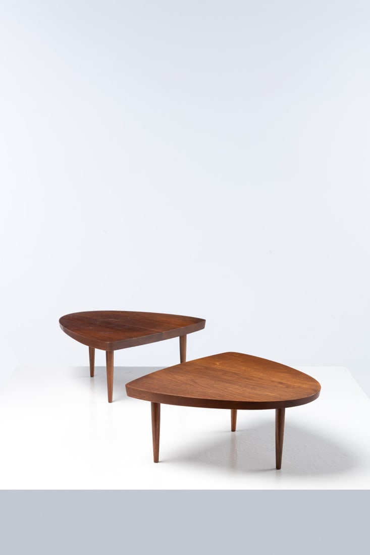 x George Nakashima (1905-1990) Pair of side tables - ‘Origins’ series (1 of 1)