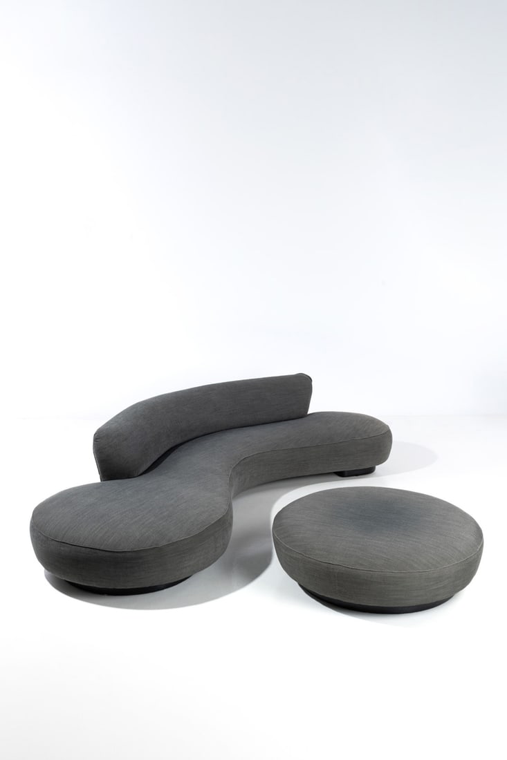Vladimir Kagan (1927-2016) Sofa and footrest - model 150BS, 'Serpentine' (1 of 1)