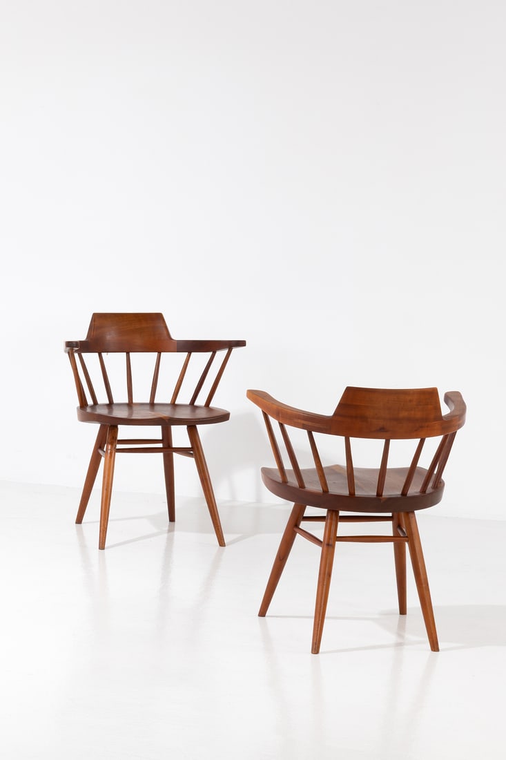 x George Nakashima (1905-1990) Pair of chairs - 'Arm' model, also called 'Captain' (1 of 1)