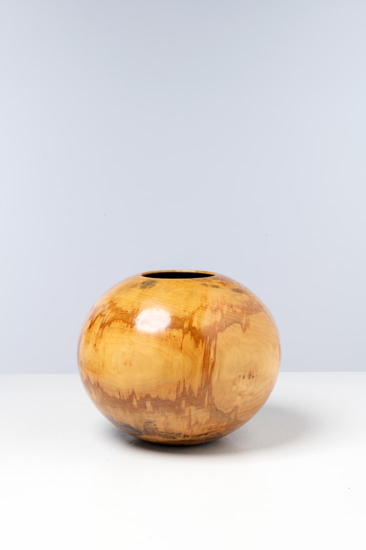 x Philip Moulthrop (born 1947) Vase (1 of 1)