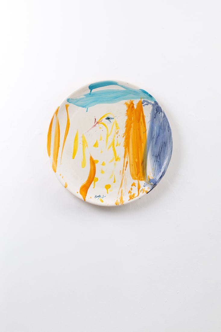 Serge Vandercam (1924–2005) Dish Glazed ceramic Engraved signature in the lower left corner: Serge Vandercam (1924–2005) Dish Glazed ceramic Engraved signature in the lower left corner Inscription under the glaze: CER. SAN GIORGIIO ALBISOLA on the reverse H 52 x D 4.5 cm Provenance: Pri