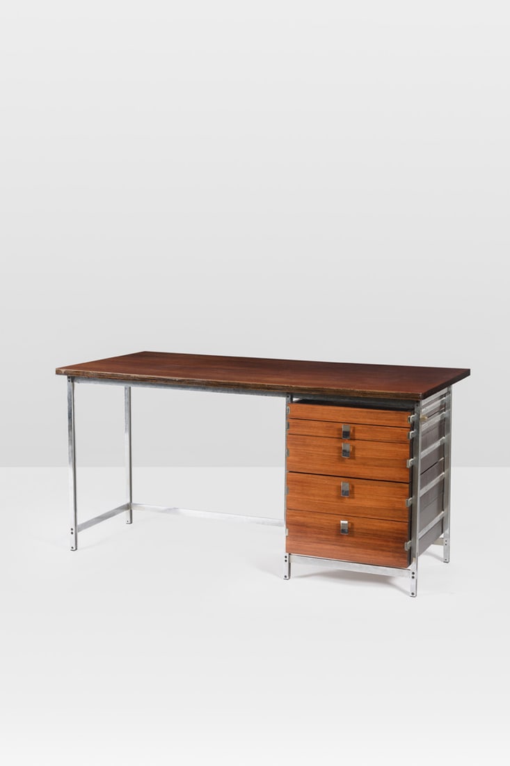 Jules Wabbes (1919-1974) Desk with single storage to the right: Jules Wabbes (1919-1974) Desk with single storage to the right Wood veneer and chromed steel Model created circa 1960 H 75 × L 152 × W 76 cm