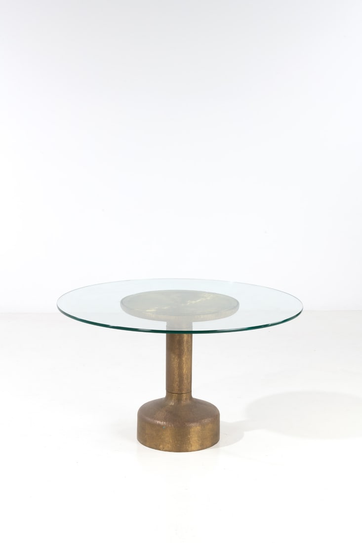 Luciano Frigerio (1928-1999) Table: Luciano Frigerio (1928-1999) Table Brass and glass Edited by Frigerio Model created in the 1980s H 77,5 × Ø 129 cm