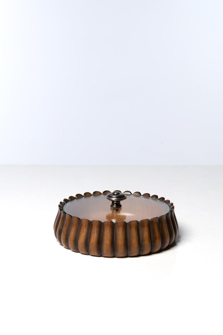 Fontana Arte (Edited by, 20th c.) Box: Fontana Arte (Edited by, 20th c.) Box Wood, brass and glass Edited by Fontana Arte Manufacturer’s stamp, ‘FX’ Model created circa 1940 H 6,5 × Ø 19 cm