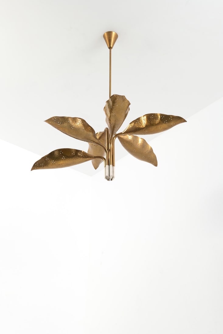 Angelo Lelli (1915-1987) Suspension - Model 12369: Angelo Lelli (1915-1987) Suspension - Model 12369 Brass and lacquered metal Edited by Arredoluce Model created circa 1951 H 97 × Ø 87 cm Bibliography: A. Pansera, A. Padoan, A. Palmaghini,
