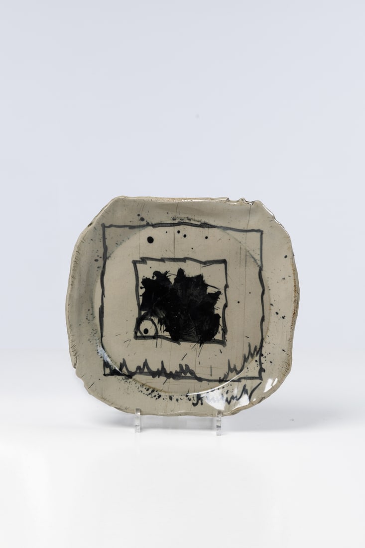 Pierre Alechinsky (born 1927) Untitled, 1982 Dish (1 of 1)