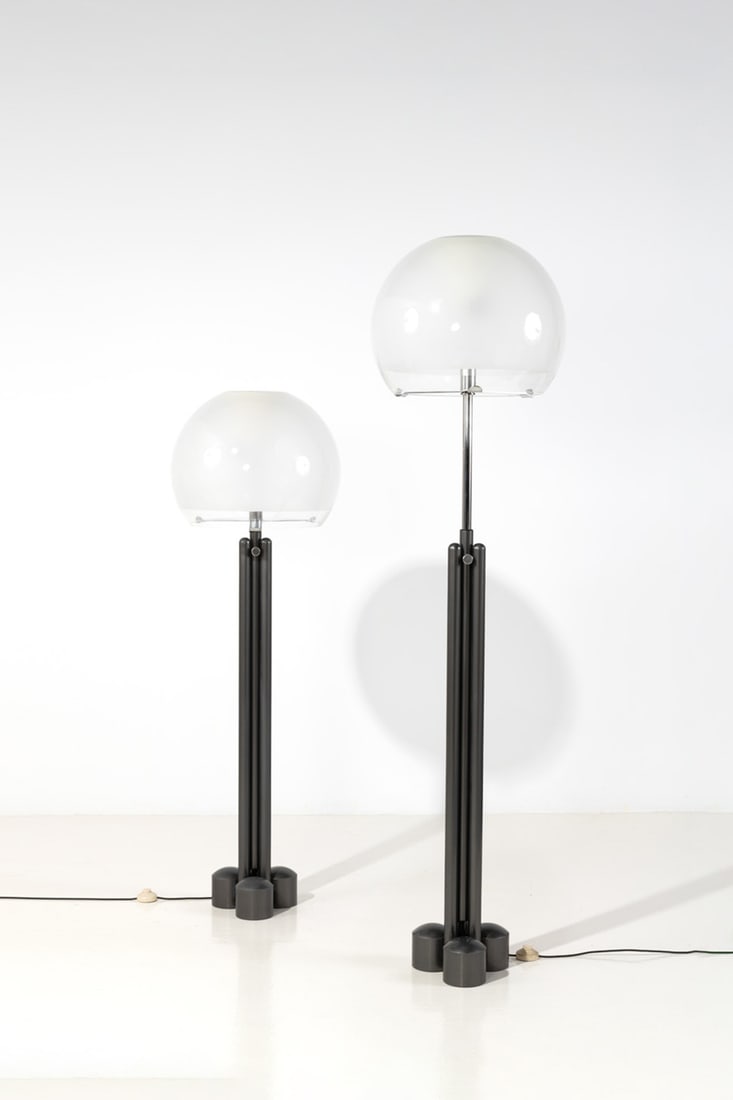 Luigi Caccia Dominioni (1913-2016) Pair of floor lamps - Model LTE 13, 'Porcino' (1 of 1)