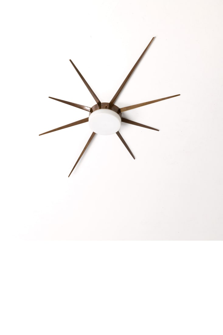 Gio Ponti (1891-1979) Ceiling lamp or sconce - ‘Stella’ model: Gio Ponti (1891-1979)Ceiling lamp or sconce - ‘Stella’ modelBrass and satin glassEdited by ArredoluceModel created in the 1950sH 153,5 × L 83 × W 6 cmExpertise conducted by the