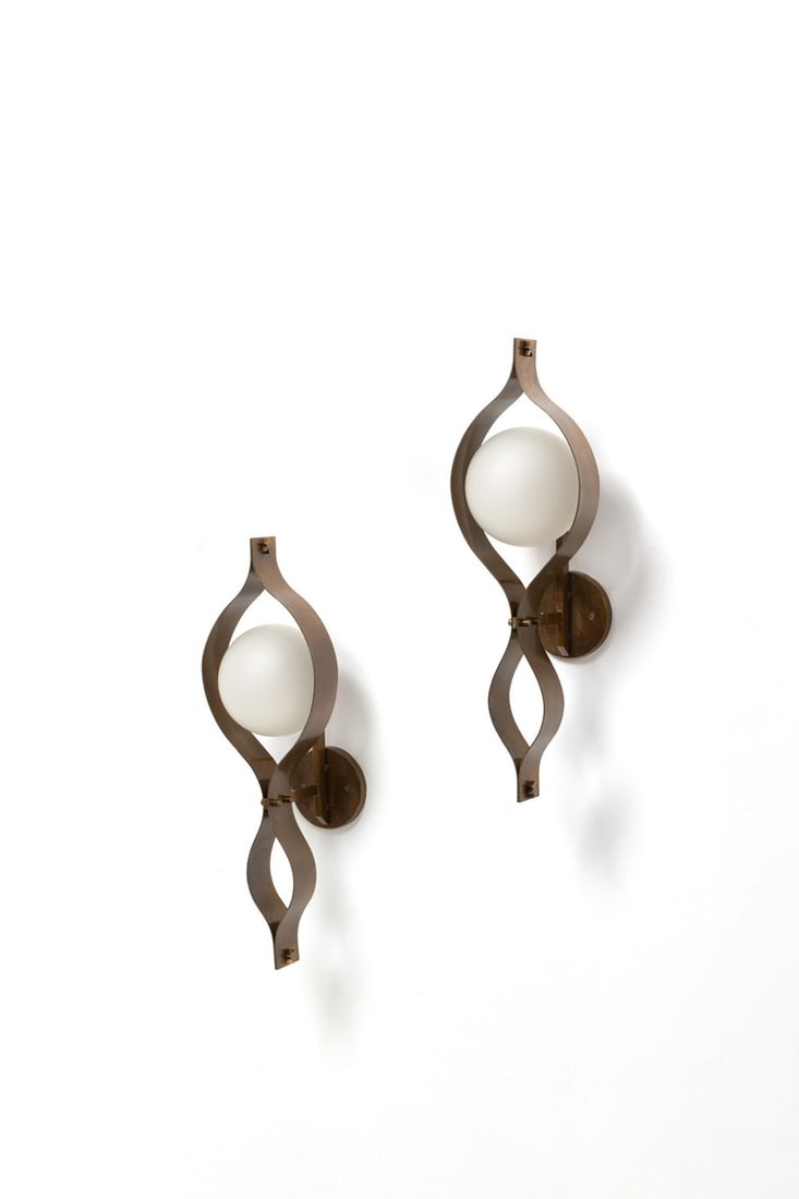 Gio Ponti (1891-1979) Pair of sconces - 'Pavone' model (1 of 1)