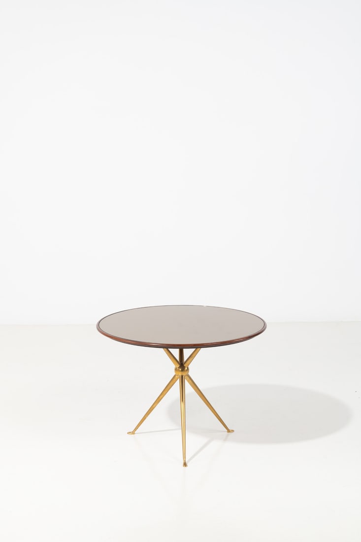 xx Osvaldo Borsani (1911-1985) Side table (1 of 1)